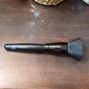 Elf powder brush